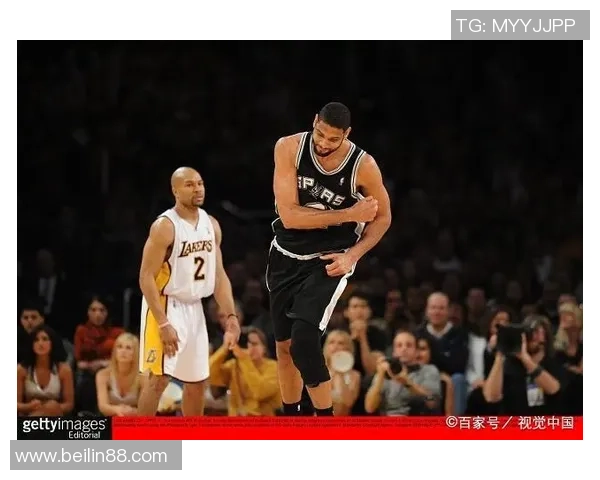 上海篮球队在杯赛积分榜上以76分稳居第一名展现强劲实力 上海篮球队在杯赛积分榜上以76分稳居第一名展现强劲实力